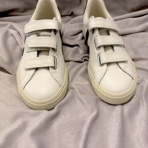 Veja Recife Velcro Sneakers